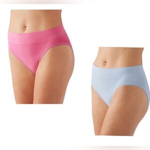 (2) Wacoal Feeling Flexible Hi-Cut Fashion Brief